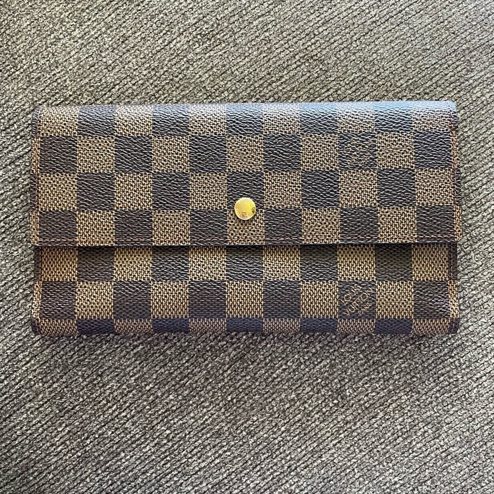 Damier Ebene Porte Tresor International Wallet - *MINT*